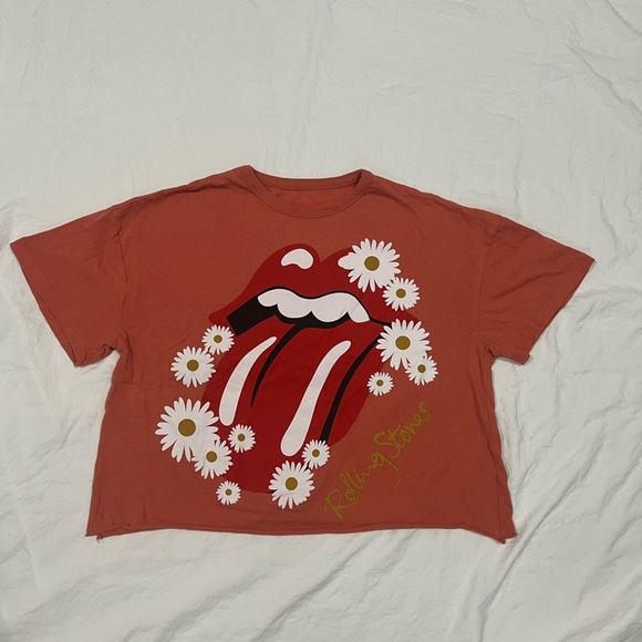 The Rolling Stones Daisy Floral Cropped Short Sleeve Cotton Graphic T Shirt - Picture 1 of 3